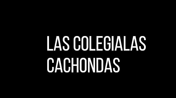 jóvenes lesbianas disfrutan de sexo lésbico, en ausencia de su maestro
