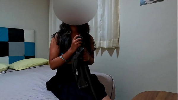 Casting 002 – Laura la tímida estudiante que nunca hizo sexo oral y termina con creampie y sin condón (Versión Gratuita)