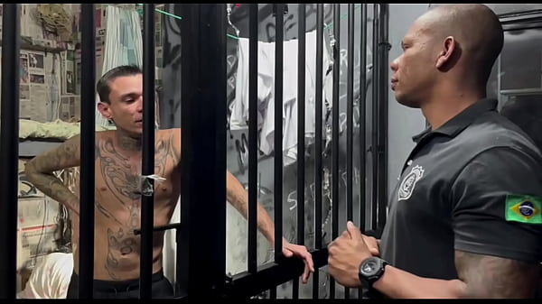 Ktal Fodendo Elisa Sanches na Cadeia com Agente Penitenciario Thales Mileto