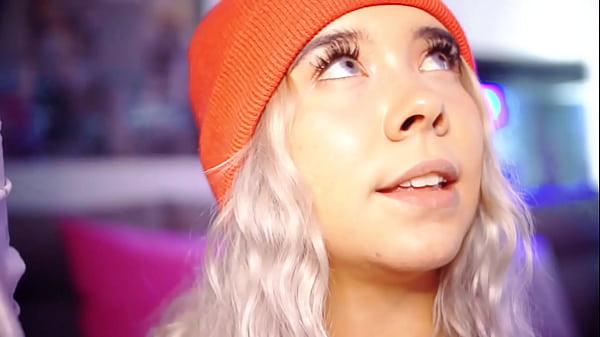 The Colombian Blonde’s Insatiable Need for Sucking Cock, Her Mouth a Vortex of Pleasure Daily!