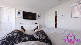 Busty Step Mom Teaches Me How To Have Real Sex – Syren De Mer