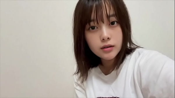 素人女子大生のオナニー見てみたい??沢山中までみせてあげる